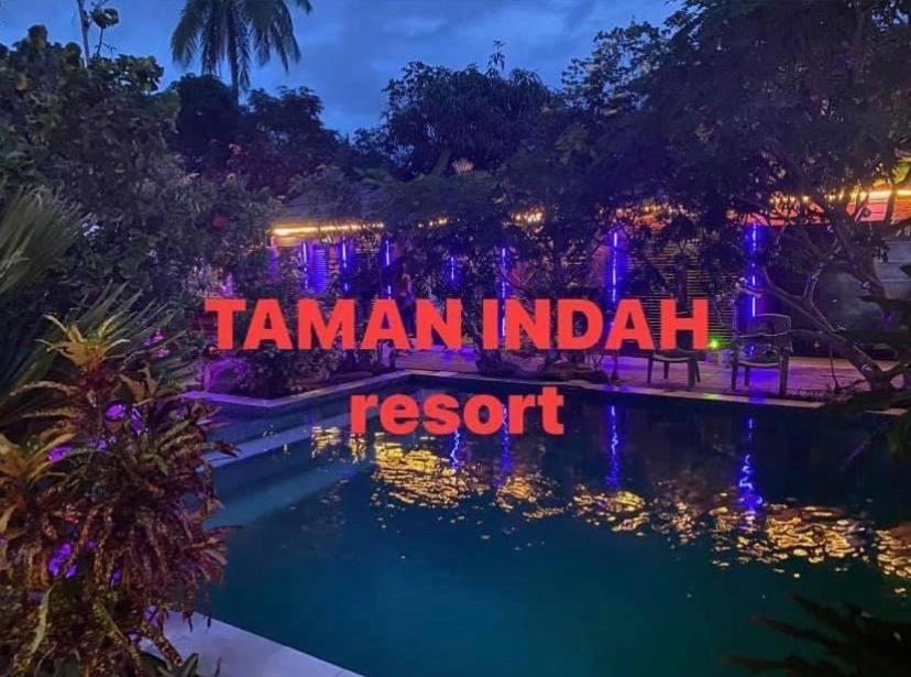 Taman Indah Resort Tamanredjo Exterior foto