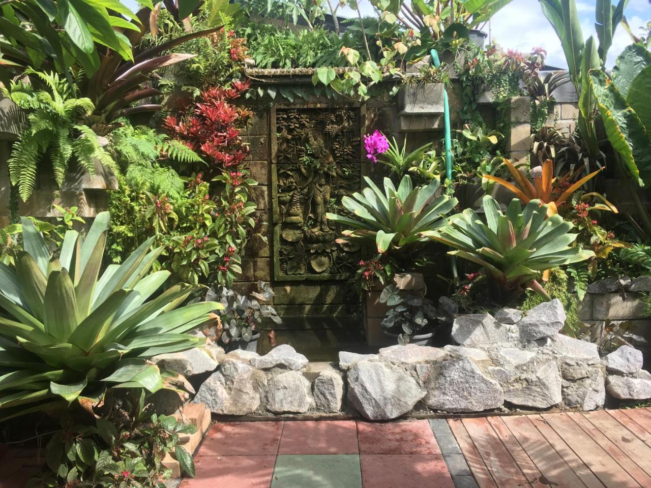 Taman Indah Resort Tamanredjo Exterior foto